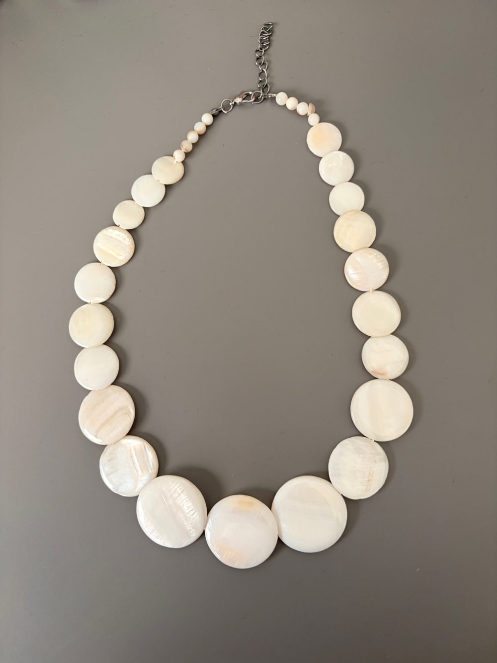 Elegant White Mother-of-Pearl Disk Necklace